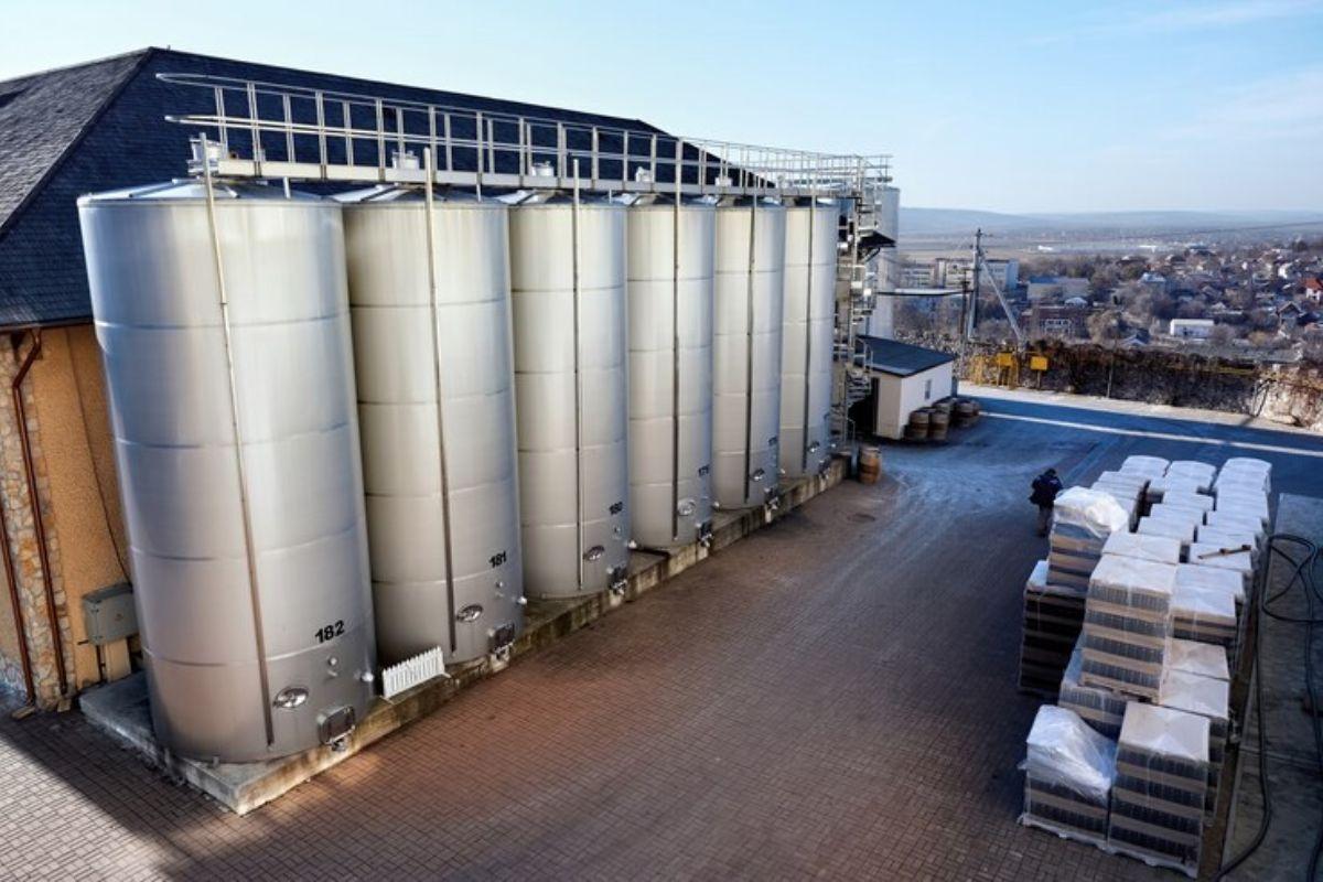 storage tanks for water